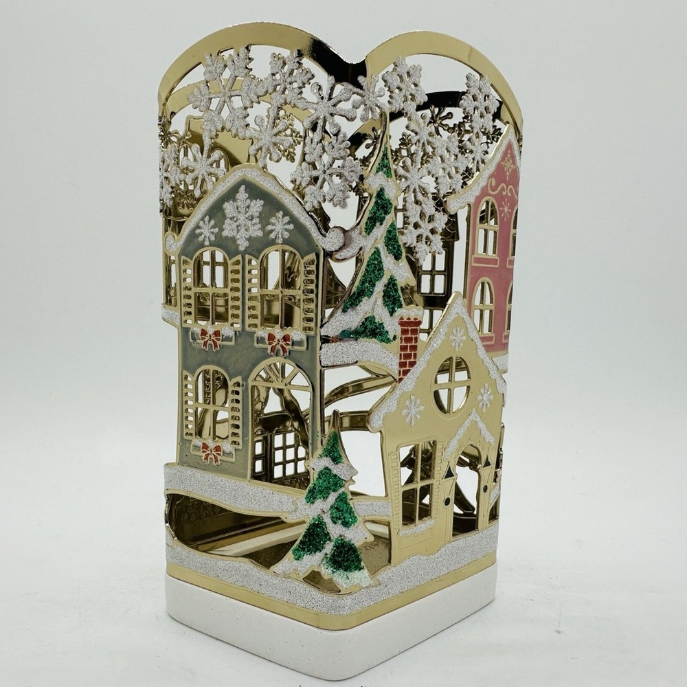 bath & body works christmas holiday village scene gentle foaming soap holder